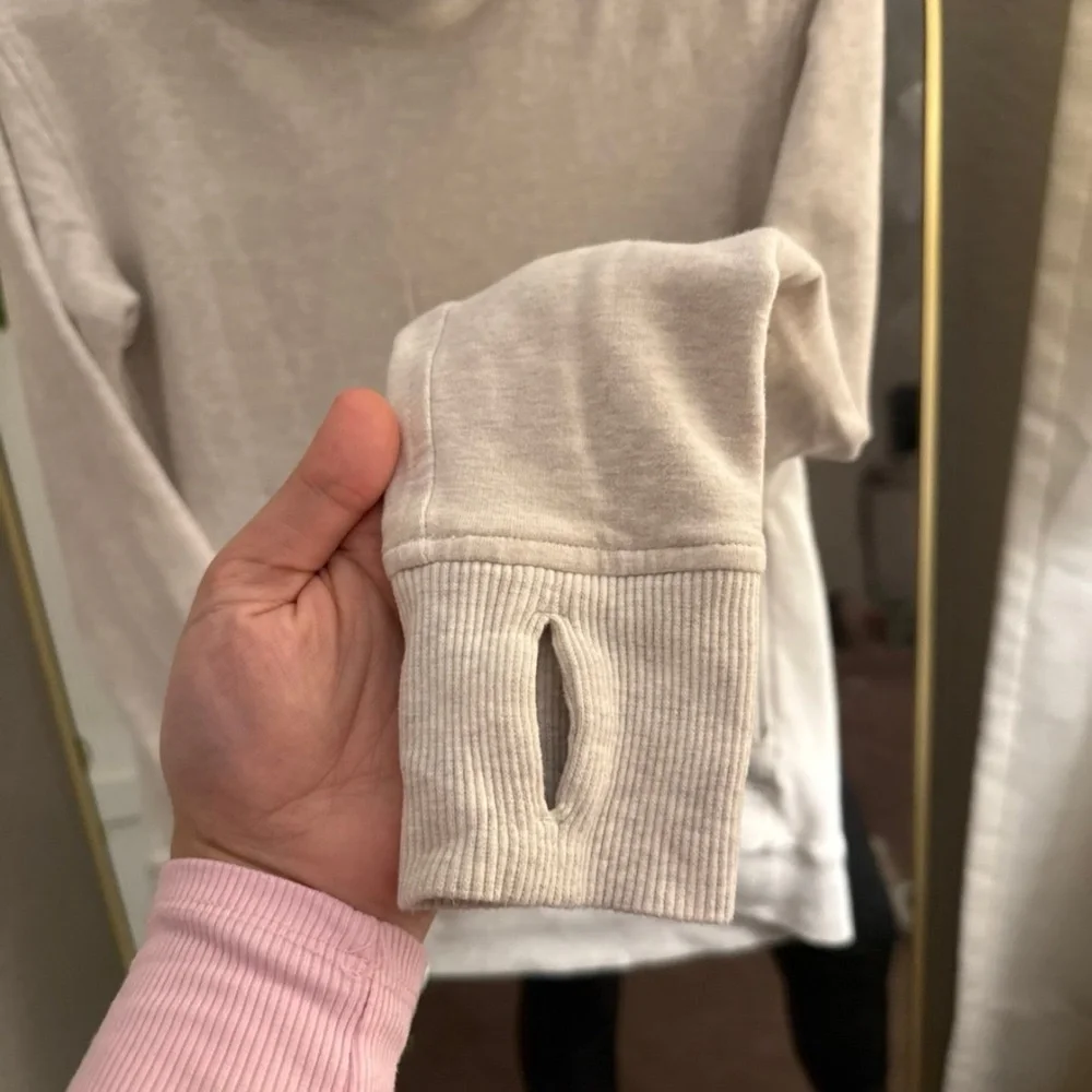 Lululemon On the Double pullover - Picture 4 of 9